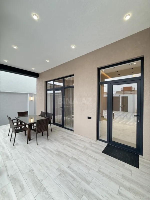 Satılır 4 otaqlı həyət evi 180 m²
