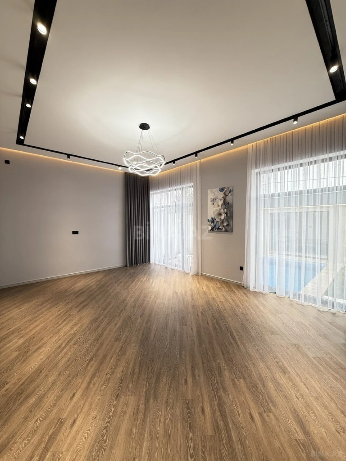 Satılır 4 otaqlı həyət evi 180 m²