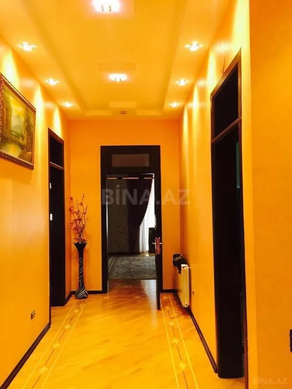 Kirayə verilir 11 otaqlı ofis 650 m²