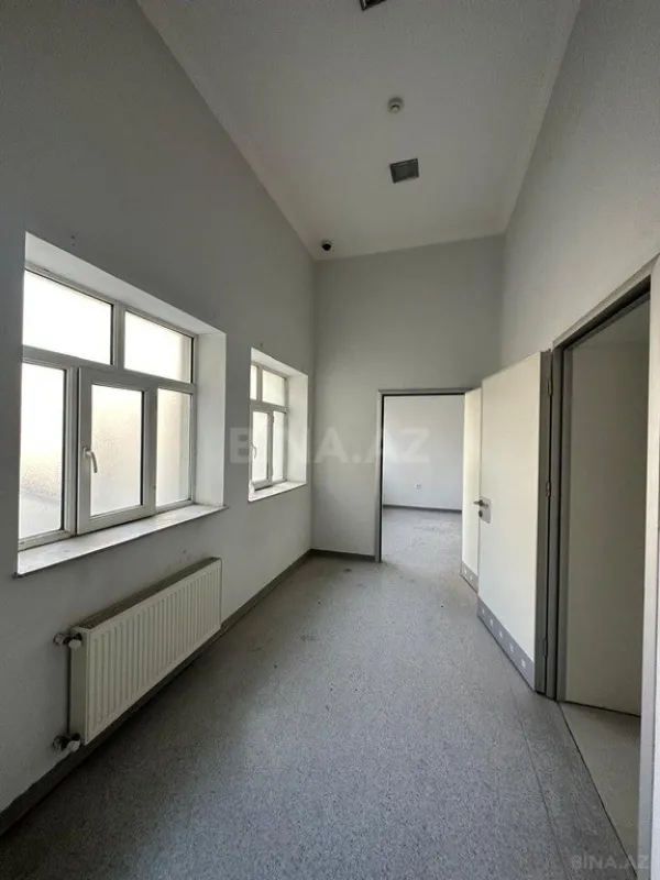 Satılır obyekt 430 m²