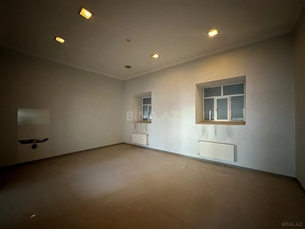 Satılır obyekt 430 m²