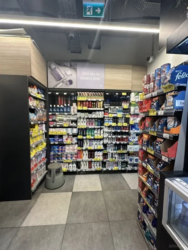 Satılır obyekt 140 m²