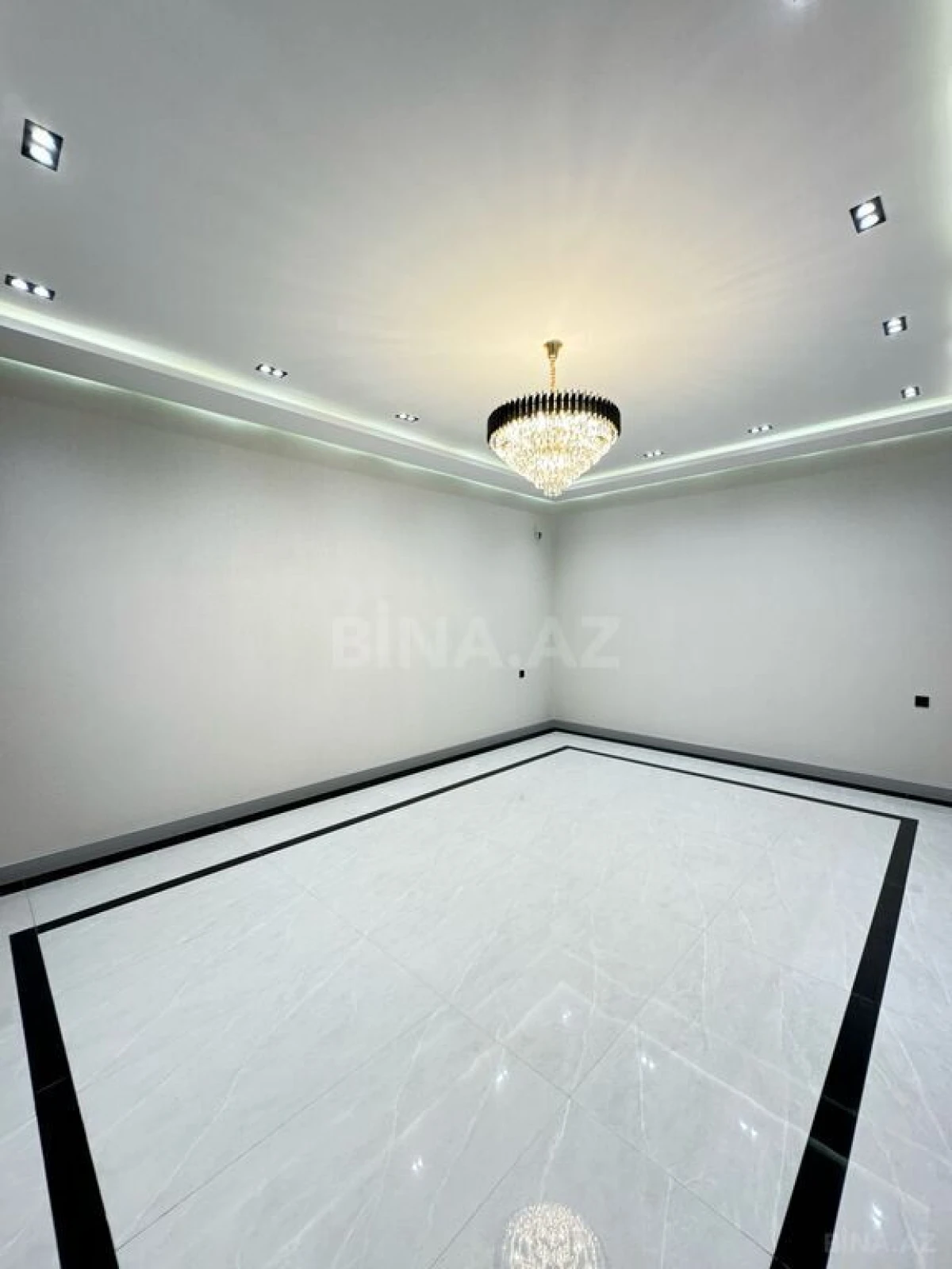 Satılır 4 otaqlı həyət evi 170 m²