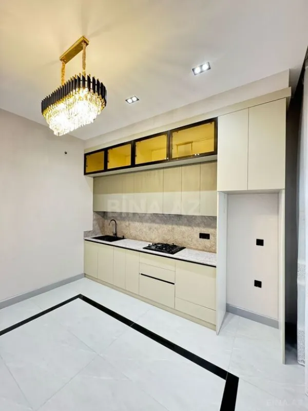 Satılır 4 otaqlı həyət evi 170 m²