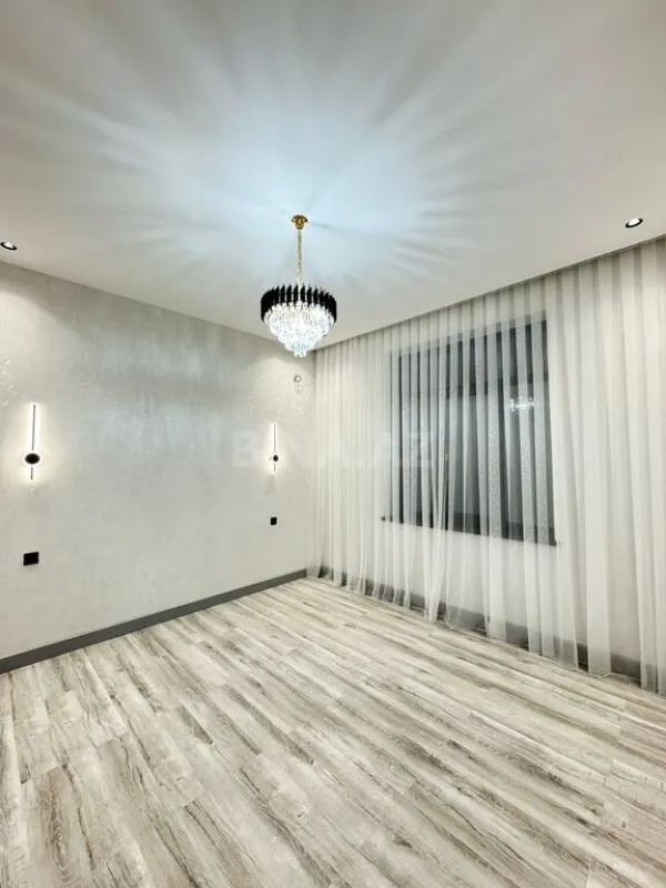 Satılır 4 otaqlı həyət evi 170 m²