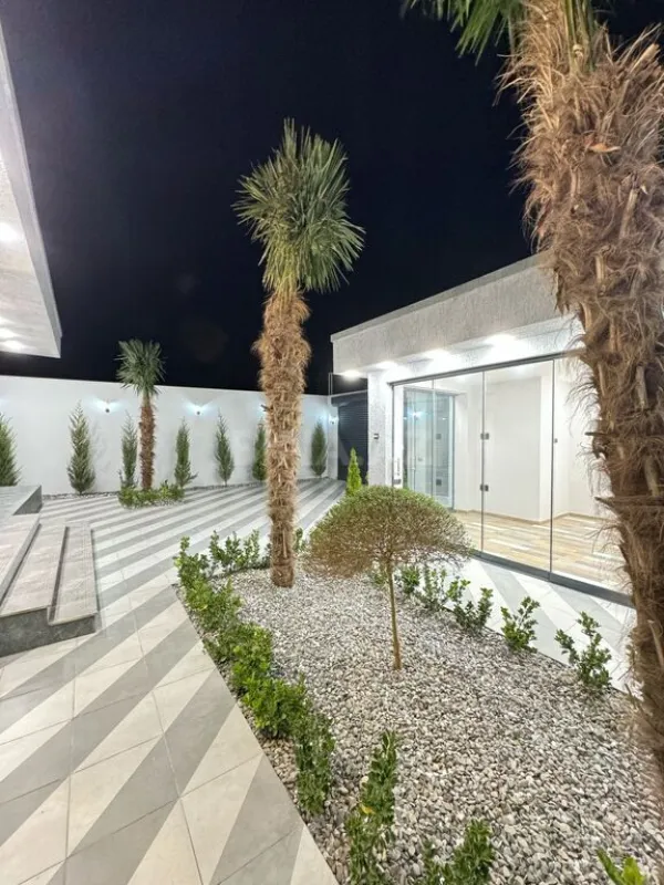 Satılır 4 otaqlı həyət evi 170 m²