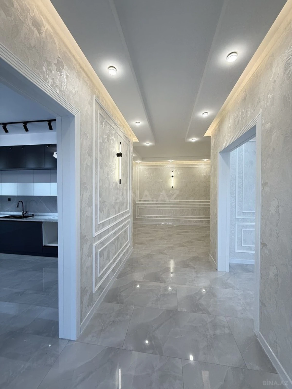 Satılır 5 otaqlı həyət evi 220 m²