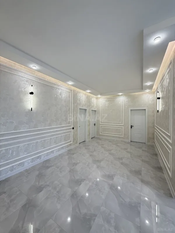 Satılır 5 otaqlı həyət evi 220 m²