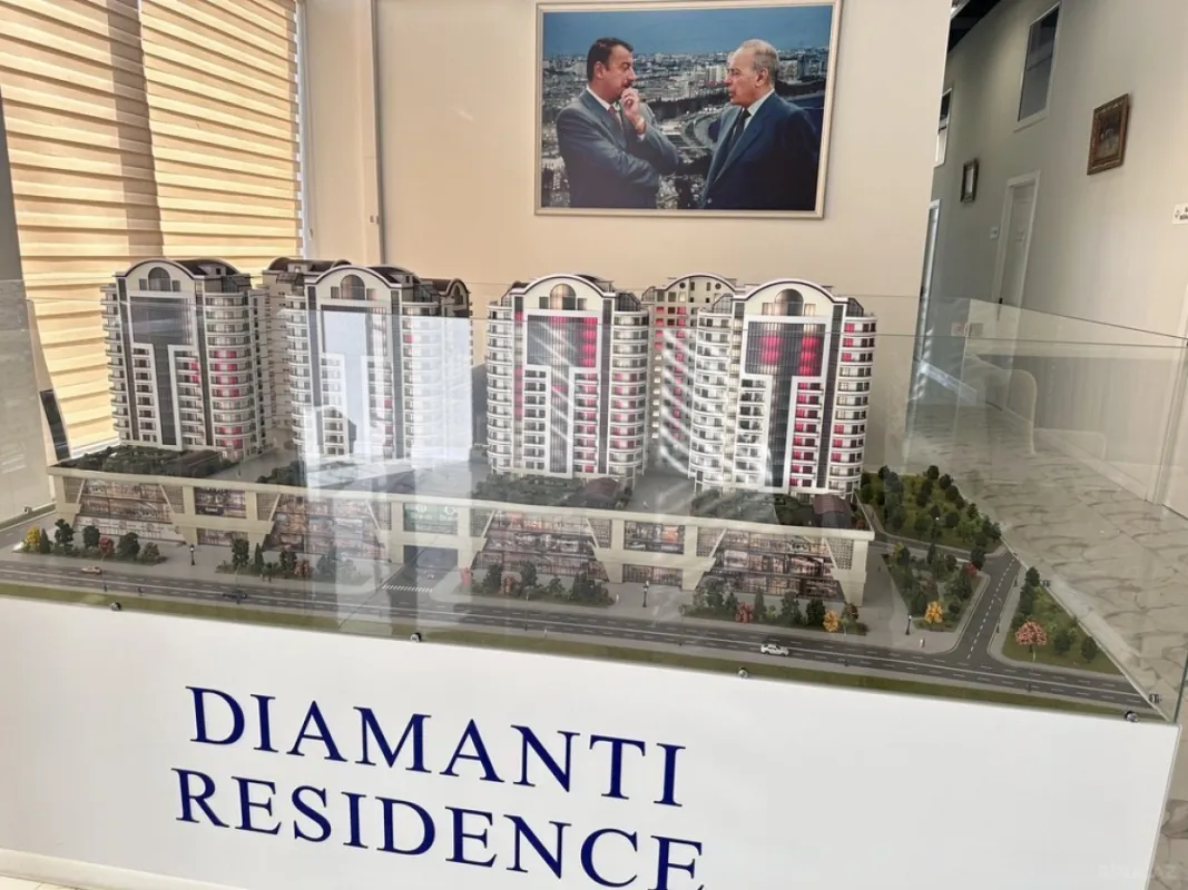 Satılır 2 otaqlı mənzil 79 m²