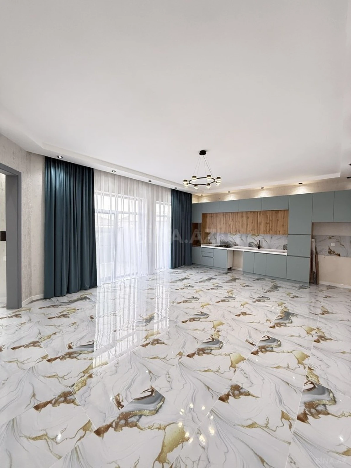 Satılır 3 otaqlı həyət evi 130 m²