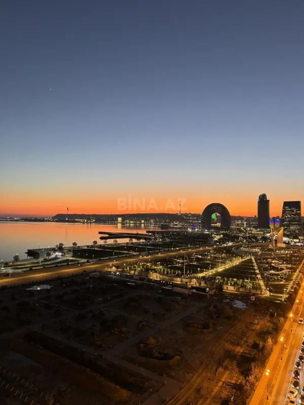 Kirayə verilir 3 otaqlı mənzil 200 m²