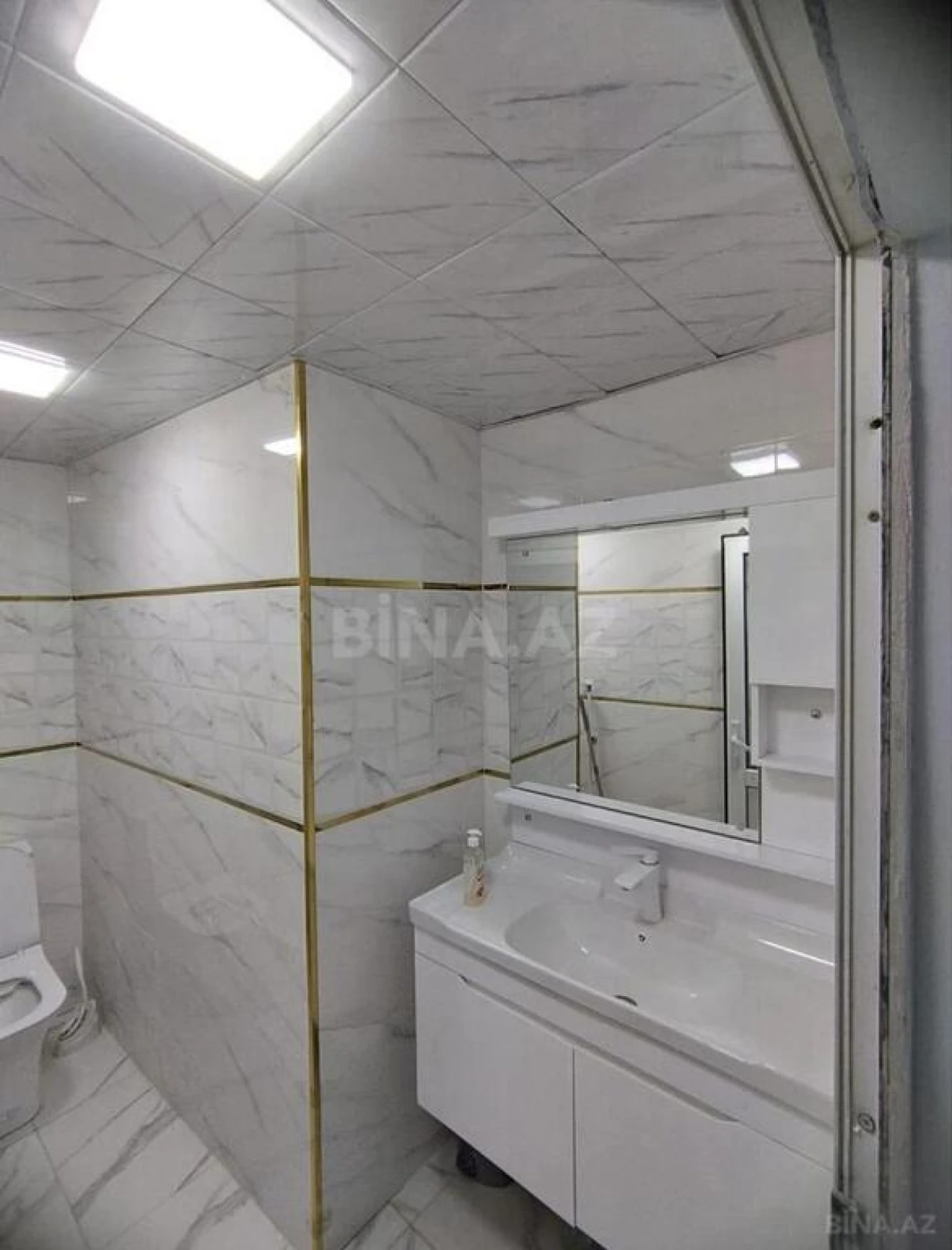 Satılır obyekt 50 m²