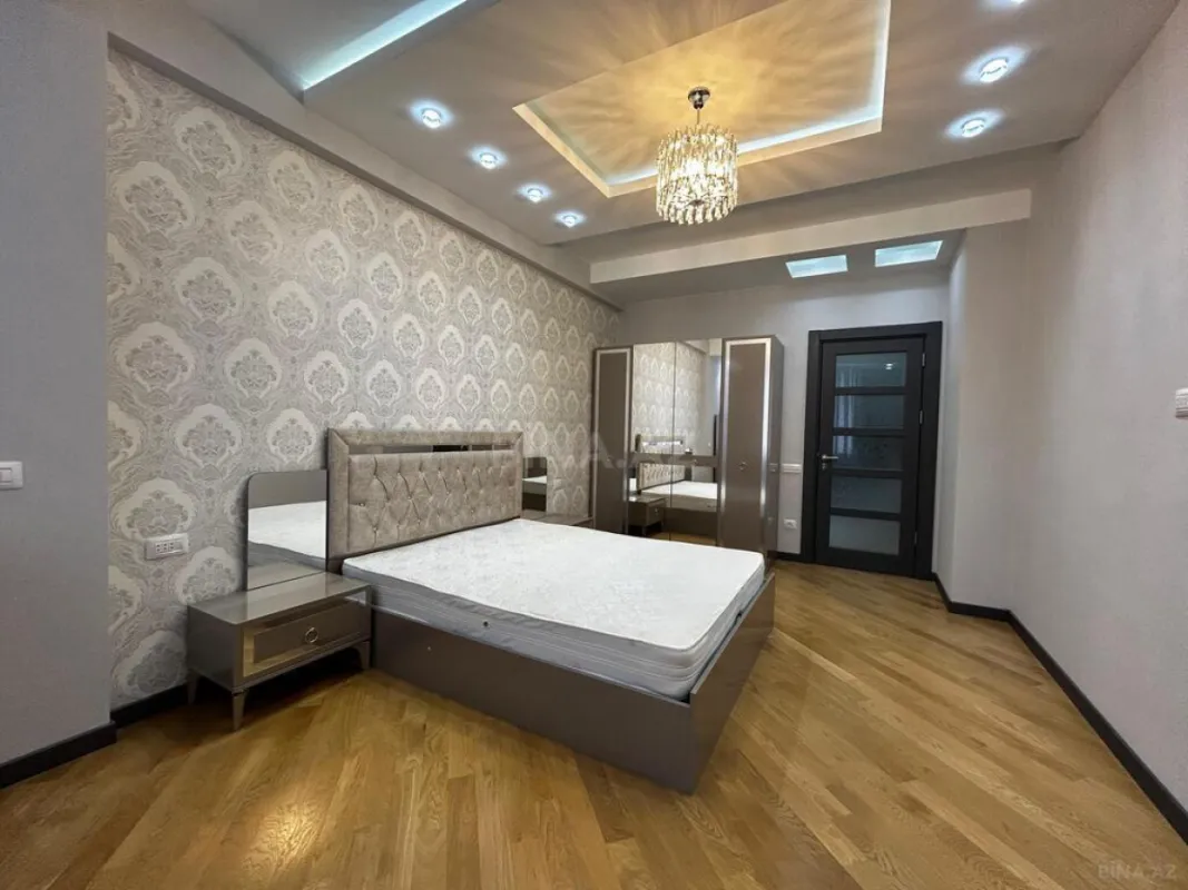 Kirayə verilir 3 otaqlı mənzil 115 m²