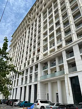 Satılır 3 otaqlı mənzil 154.6 m²