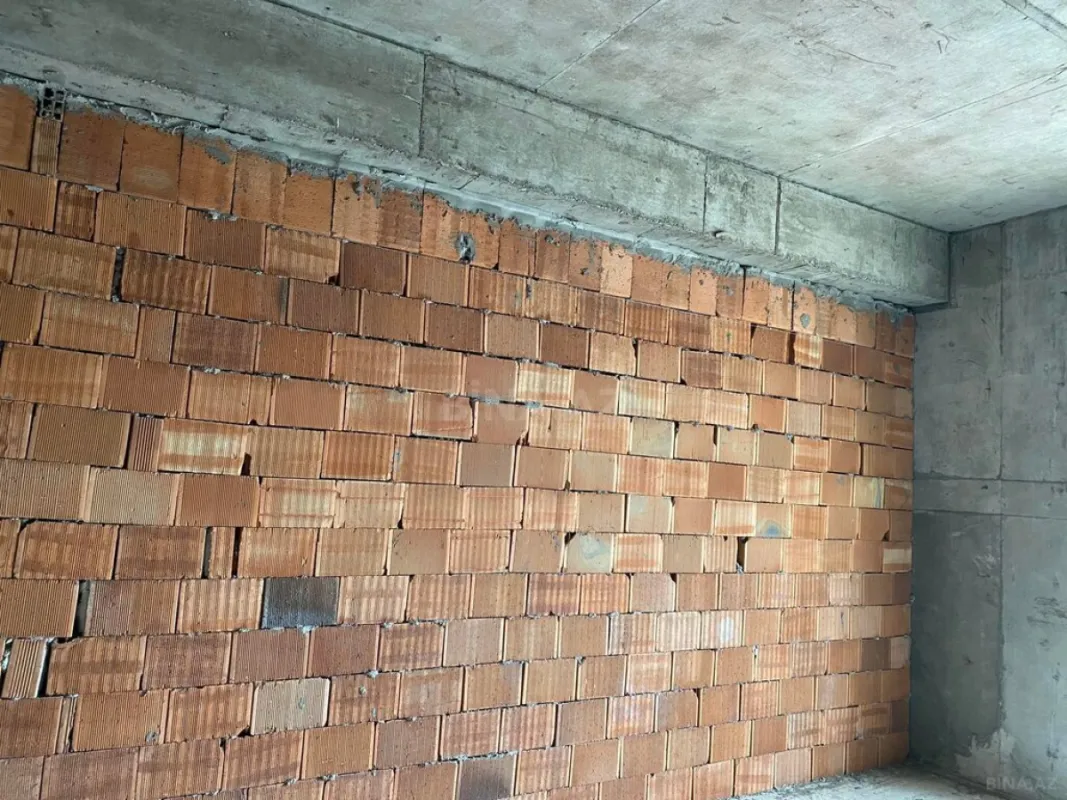 Satılır 3 otaqlı mənzil 154.6 m²