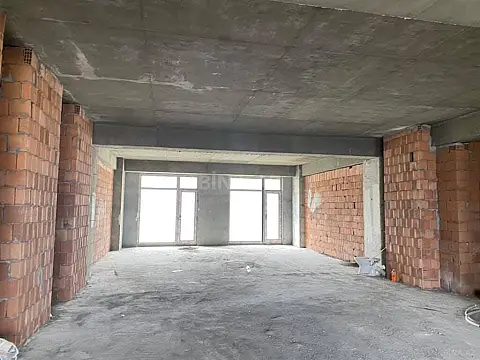 Satılır 3 otaqlı mənzil 154.6 m²