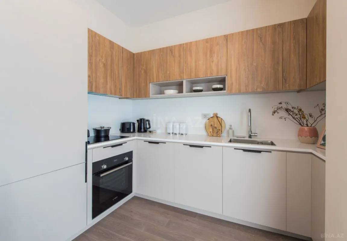 Satılır 3 otaqlı mənzil 123.7 m²