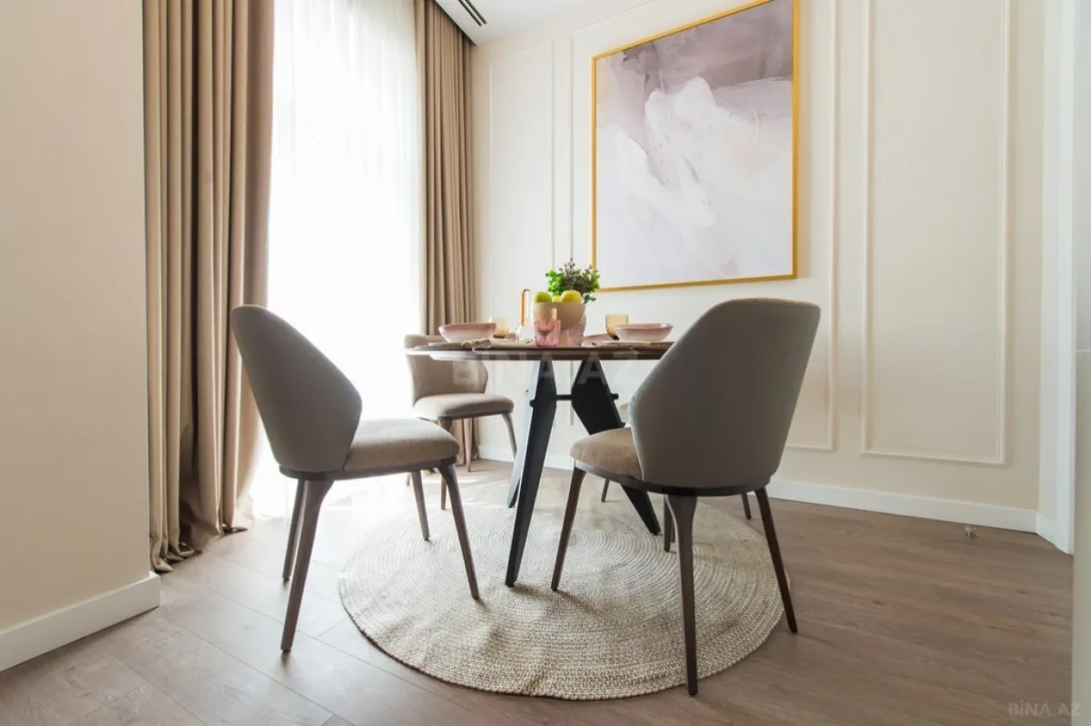 Satılır 3 otaqlı mənzil 123.7 m²