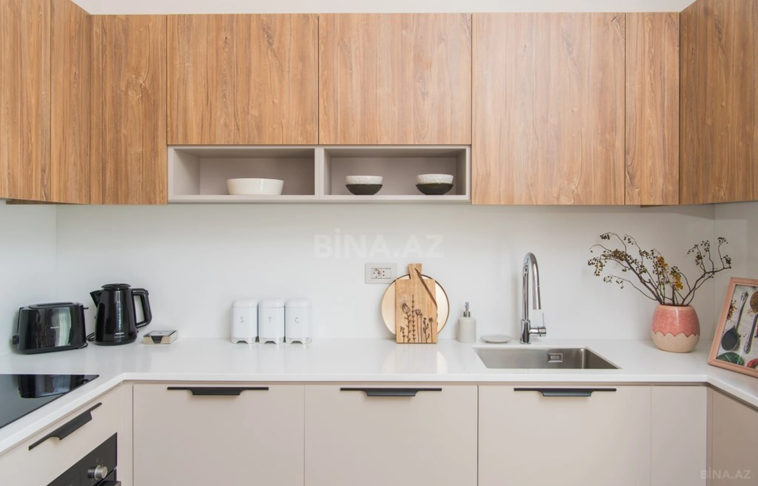 Satılır 3 otaqlı mənzil 123.7 m²