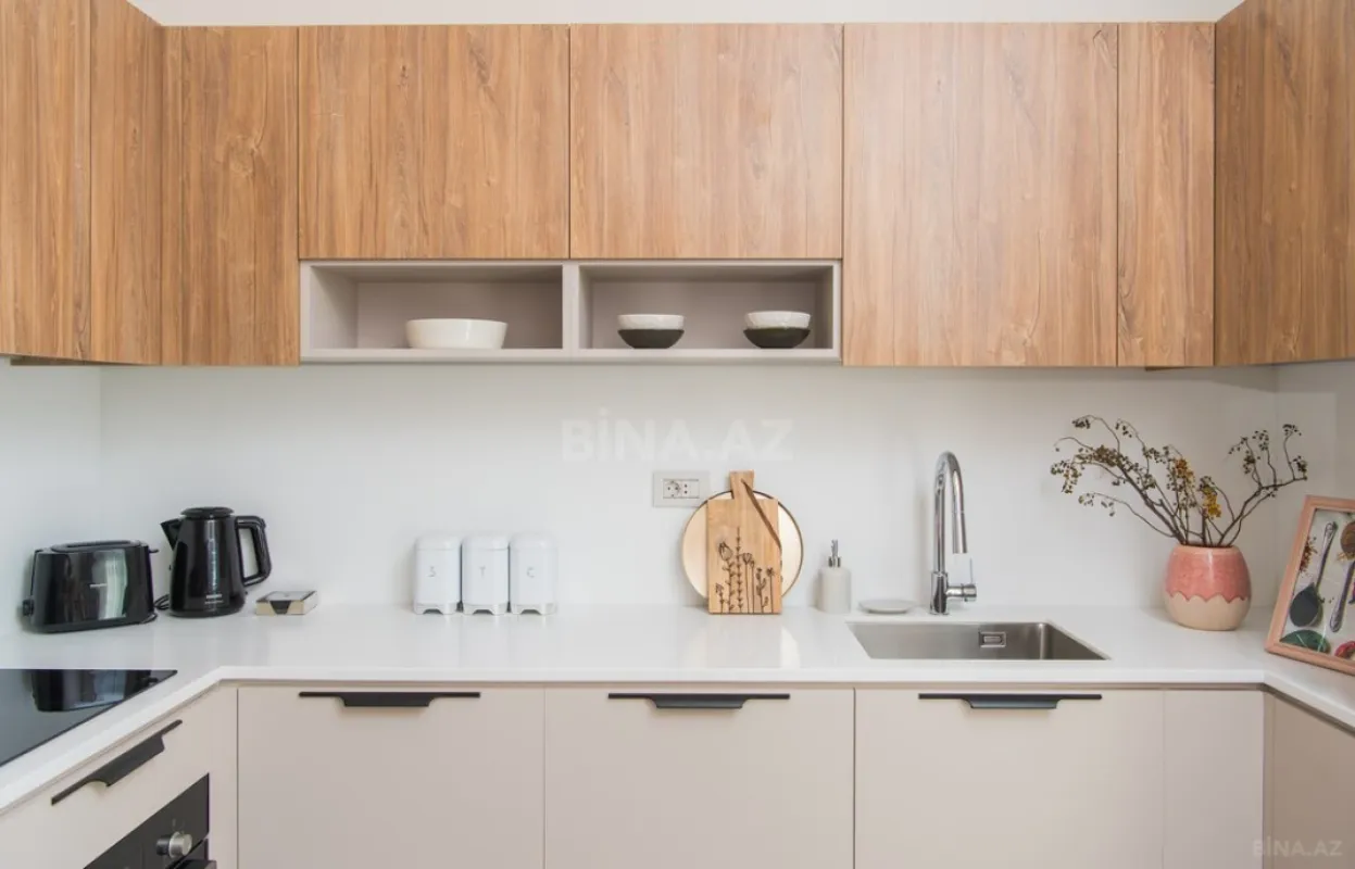 Satılır 3 otaqlı mənzil 123.7 m²