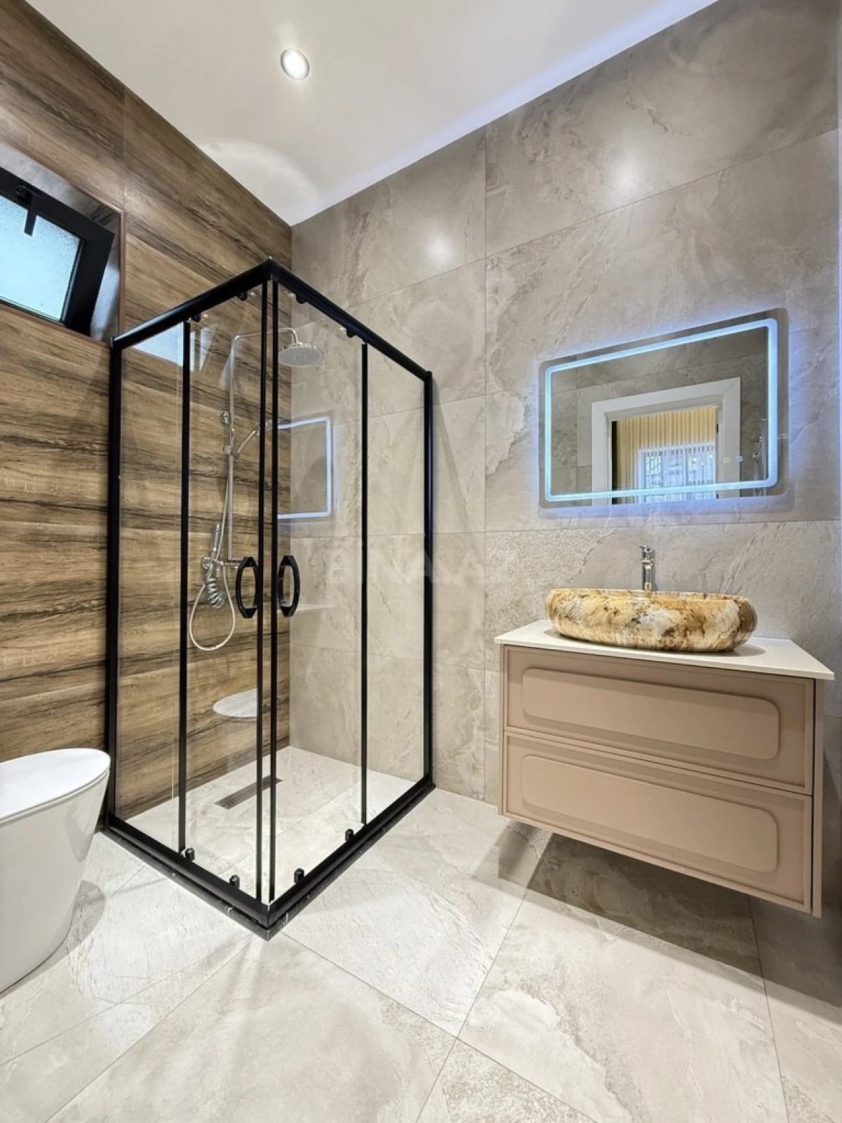 Satılır 4 otaqlı həyət evi 170 m²