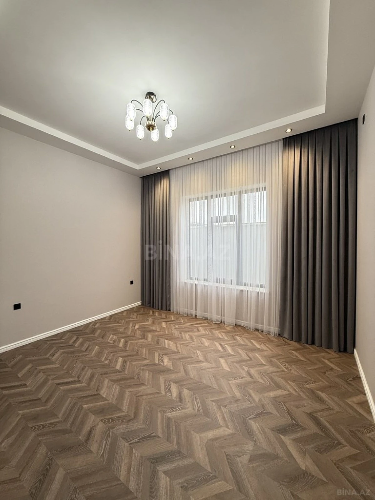 Satılır 4 otaqlı həyət evi 170 m²