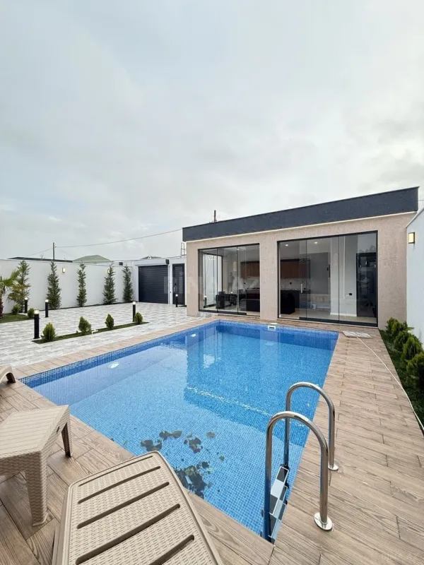 Satılır 4 otaqlı həyət evi 170 m²