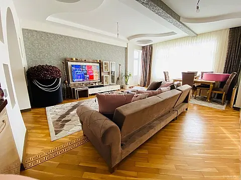 Satılır 3 otaqlı mənzil 100 m²