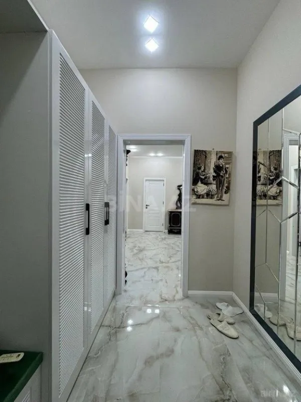 Kirayə verilir 4 otaqlı həyət evi 200 m²