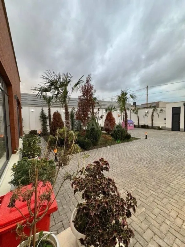 Kirayə verilir 4 otaqlı həyət evi 200 m²