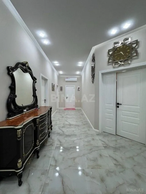 Kirayə verilir 4 otaqlı həyət evi 200 m²