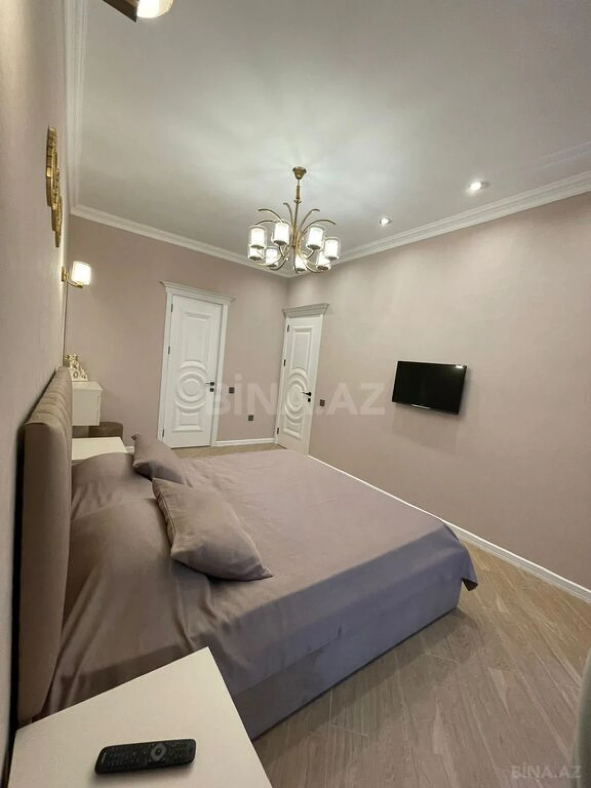 Kirayə verilir 3 otaqlı mənzil 105 m²