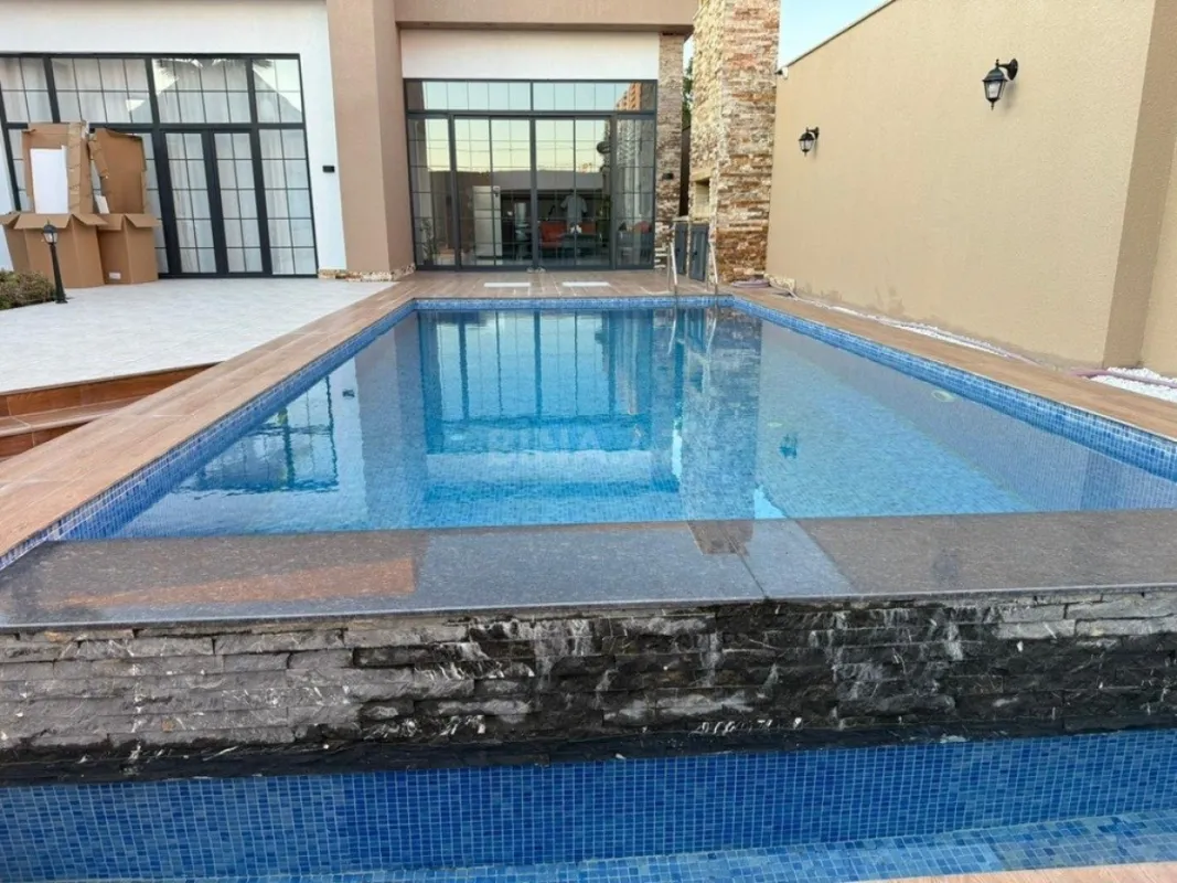 Kirayə verilir 5 otaqlı həyət evi 350 m²