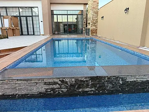 Kirayə verilir 5 otaqlı həyət evi 350 m²