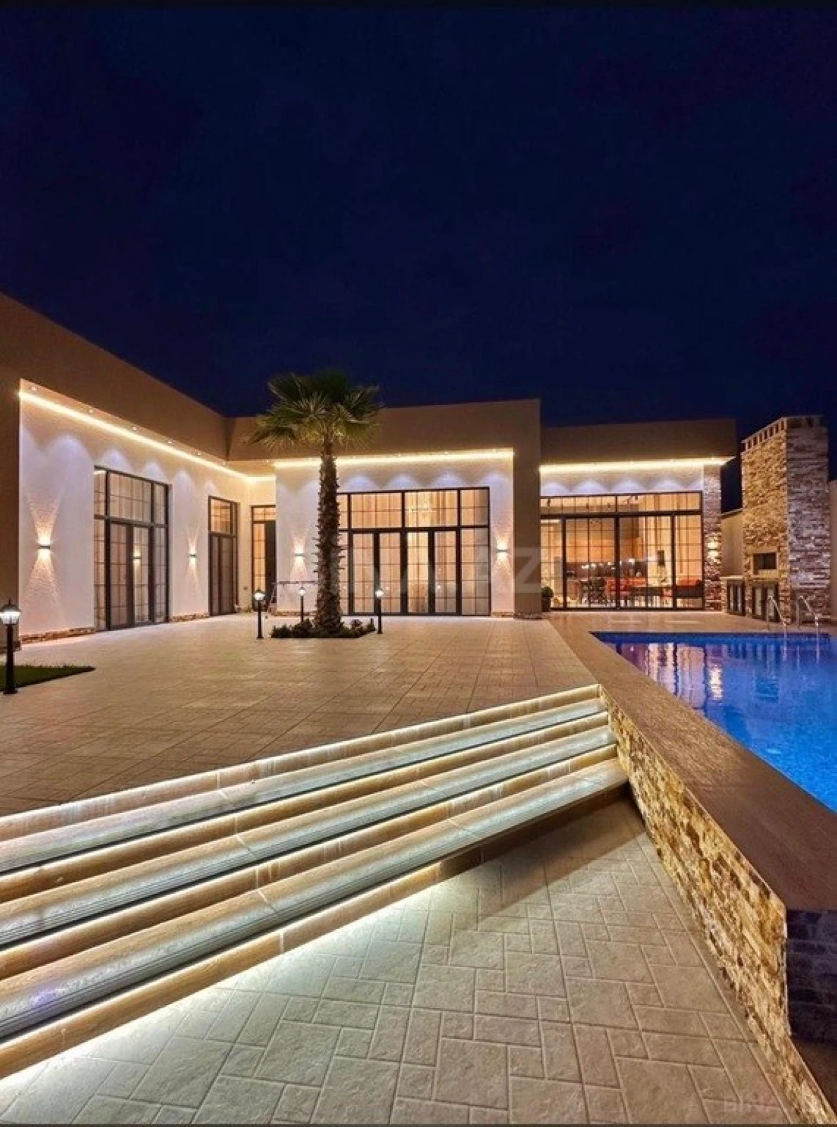 Kirayə verilir 5 otaqlı həyət evi 350 m²