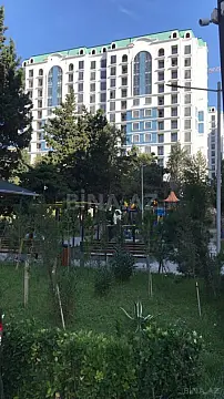 Satılır 2 otaqlı mənzil 82 m²
