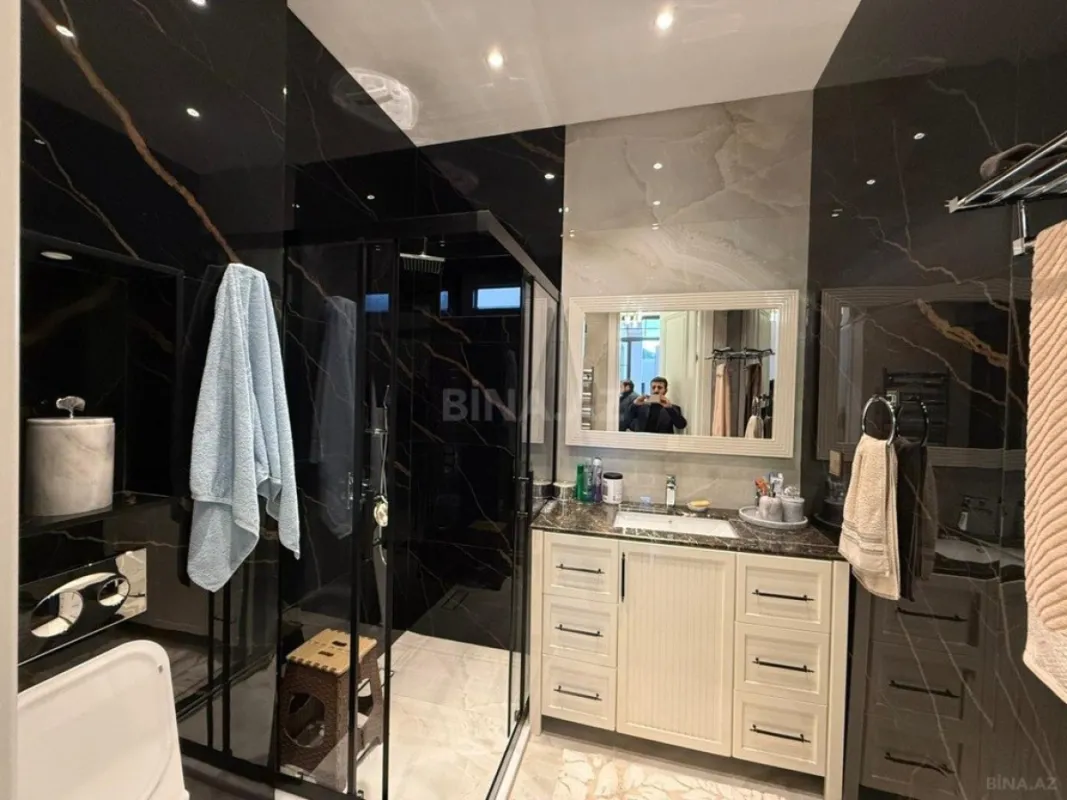 Kirayə verilir 5 otaqlı həyət evi 250 m²