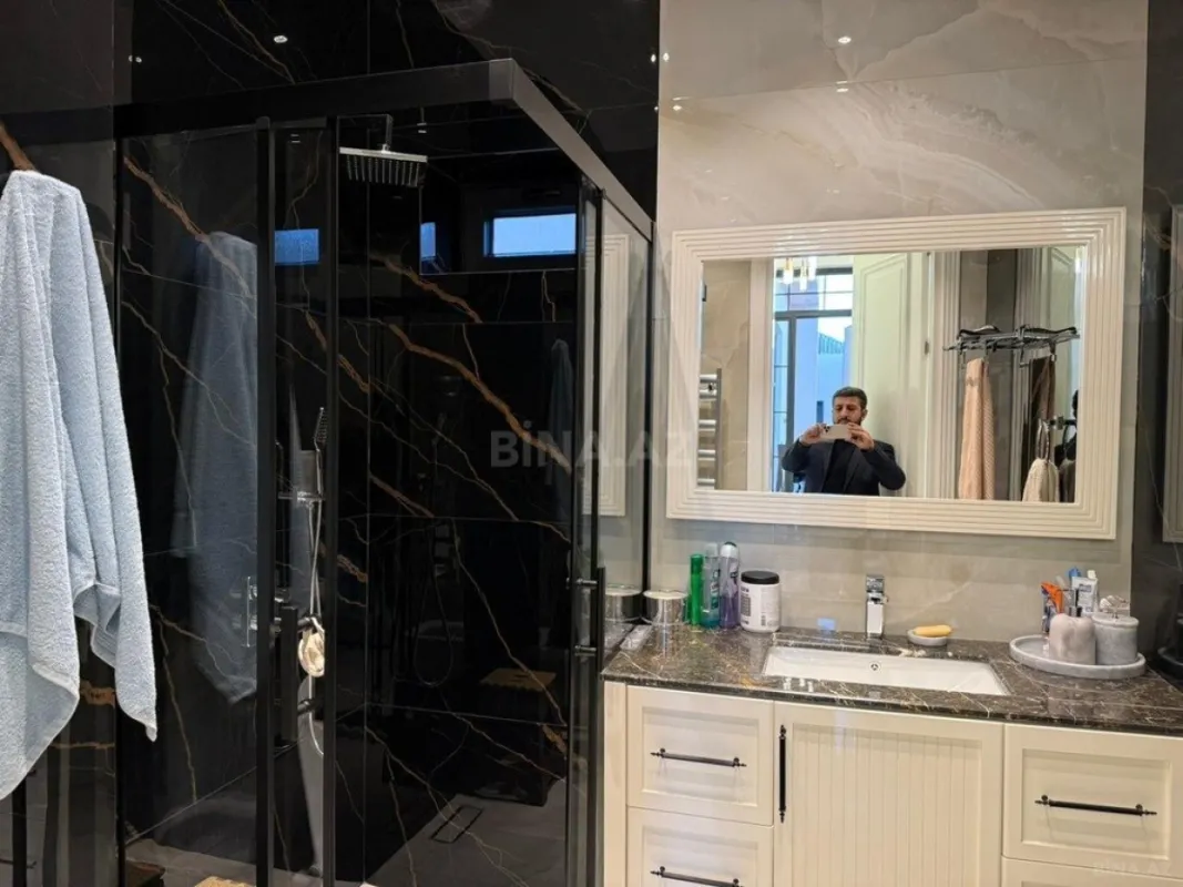 Kirayə verilir 5 otaqlı həyət evi 250 m²