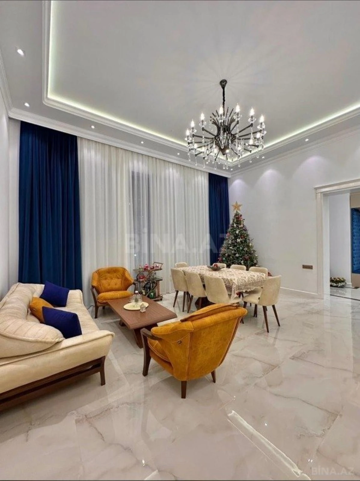 Kirayə verilir 5 otaqlı həyət evi 250 m²