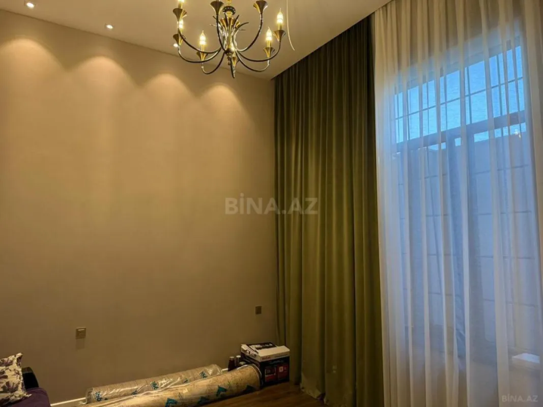 Kirayə verilir 5 otaqlı həyət evi 250 m²