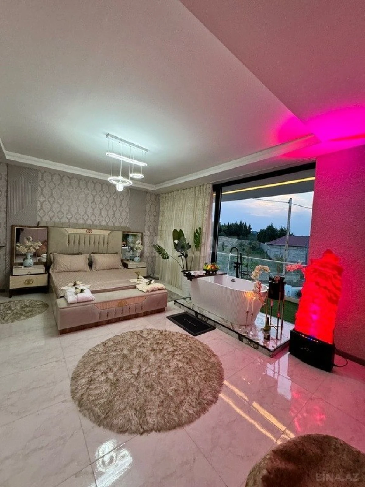 Kirayə verilir 5 otaqlı həyət evi 350 m²