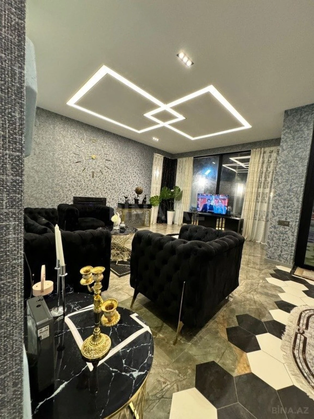Kirayə verilir 5 otaqlı həyət evi 350 m²