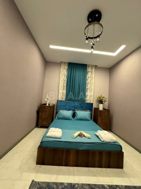 Kirayə verilir 5 otaqlı həyət evi 350 m²