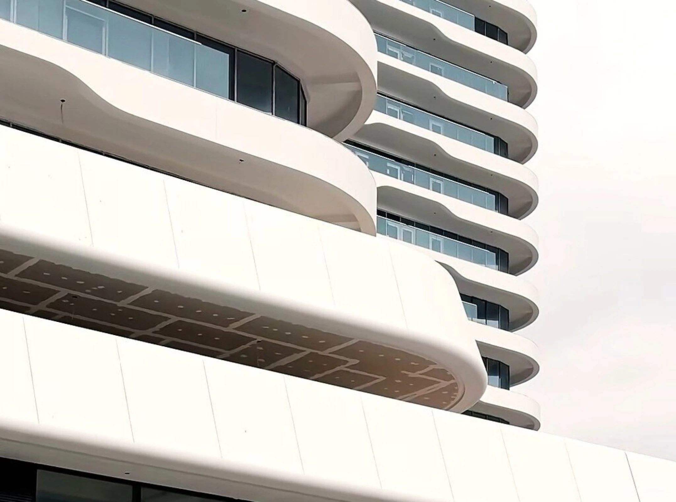 Satılır 4 otaqlı mənzil 225 m²