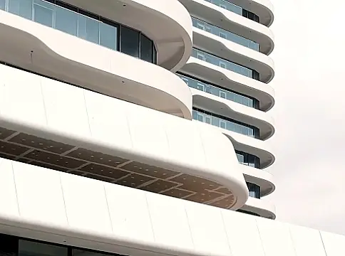 Satılır 4 otaqlı mənzil 225 m²