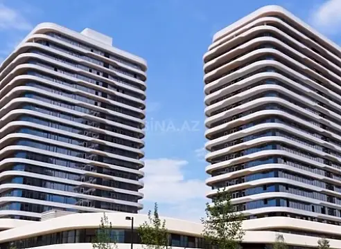 Satılır 4 otaqlı mənzil 225 m²