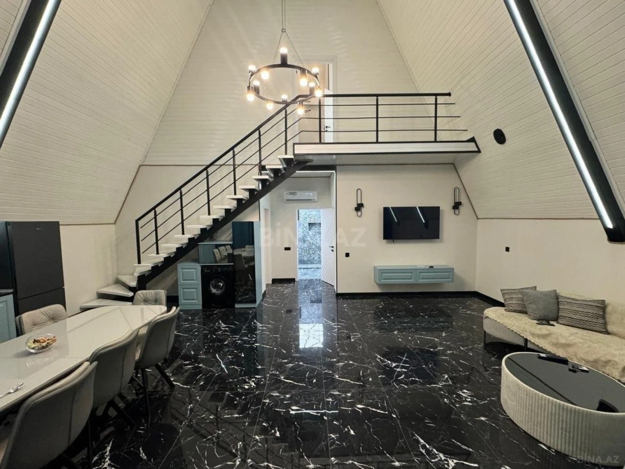 Kirayə verilir 4 otaqlı həyət evi 200 m²