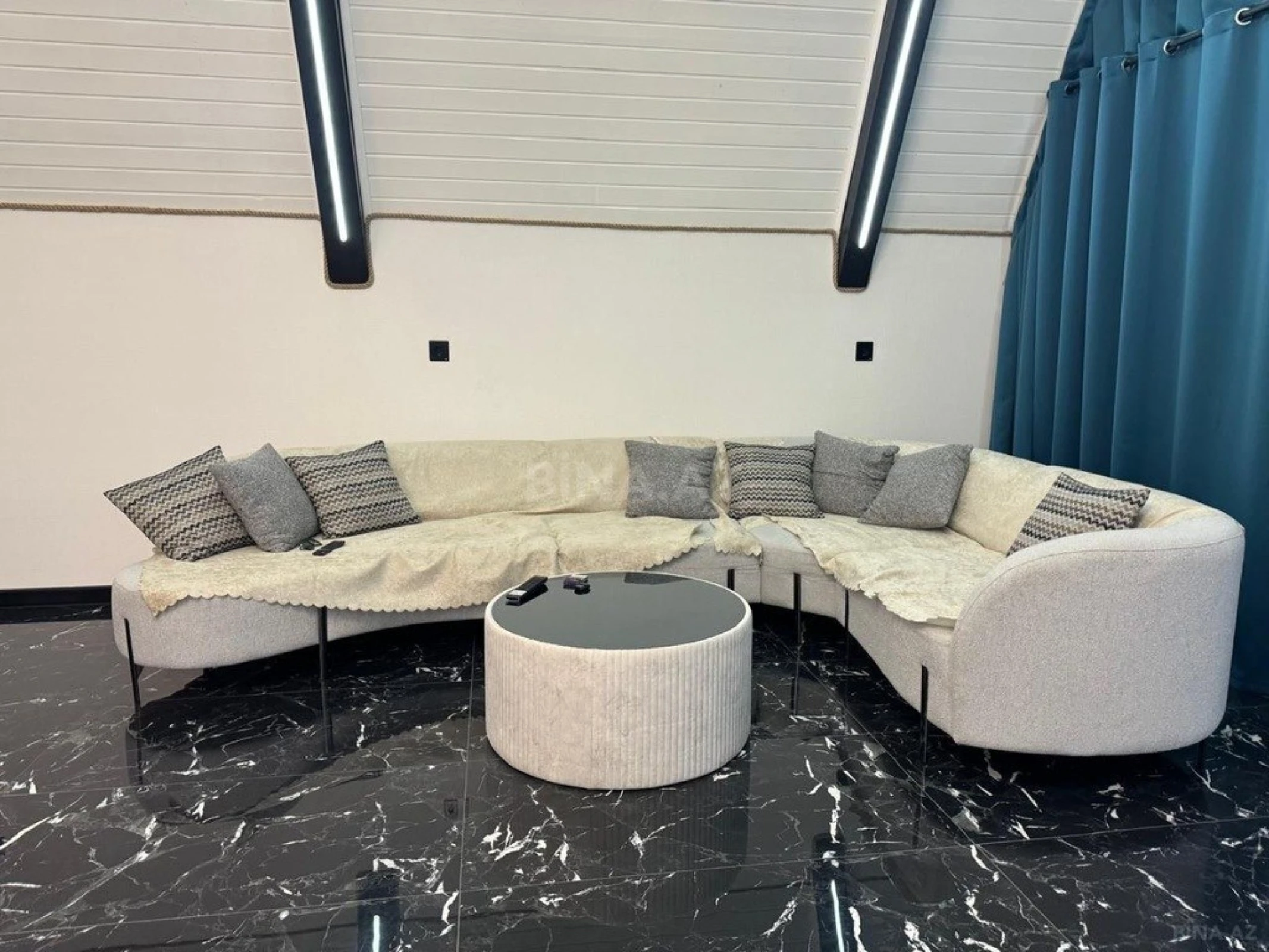 Kirayə verilir 4 otaqlı həyət evi 200 m²