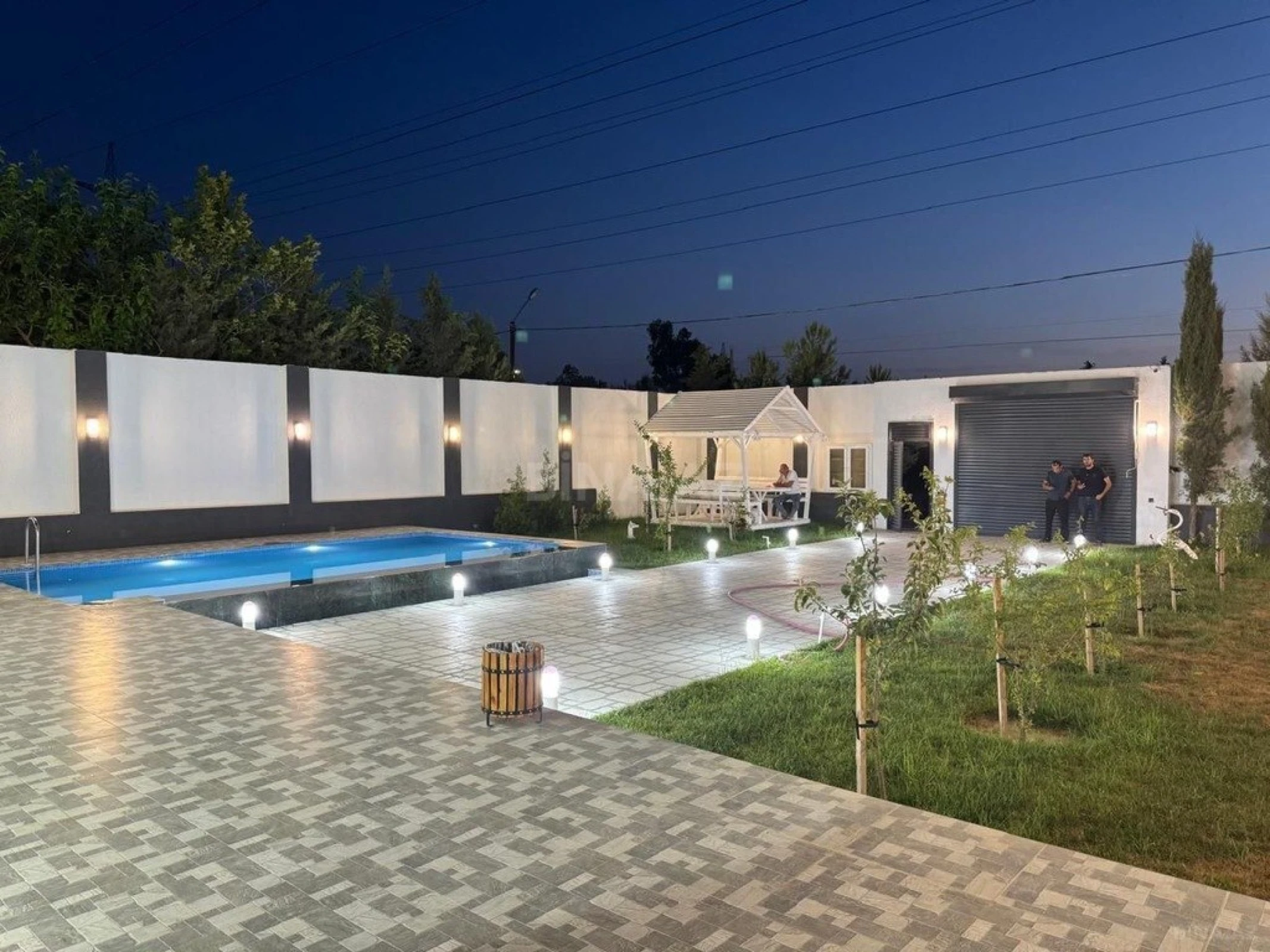 Kirayə verilir 4 otaqlı həyət evi 200 m²