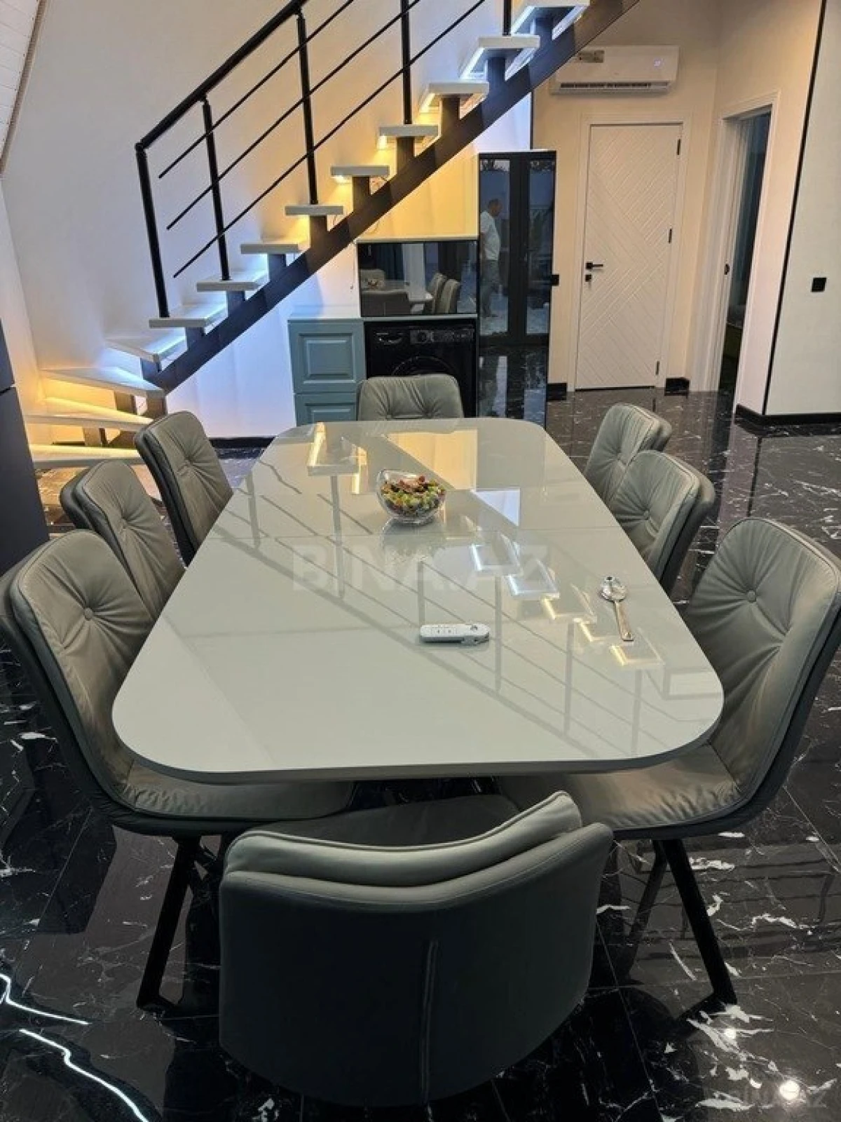 Kirayə verilir 4 otaqlı həyət evi 200 m²